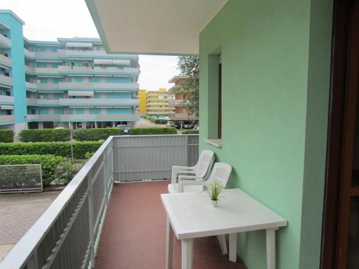 Comfort And Fun By The Pool - Beahost Bibione