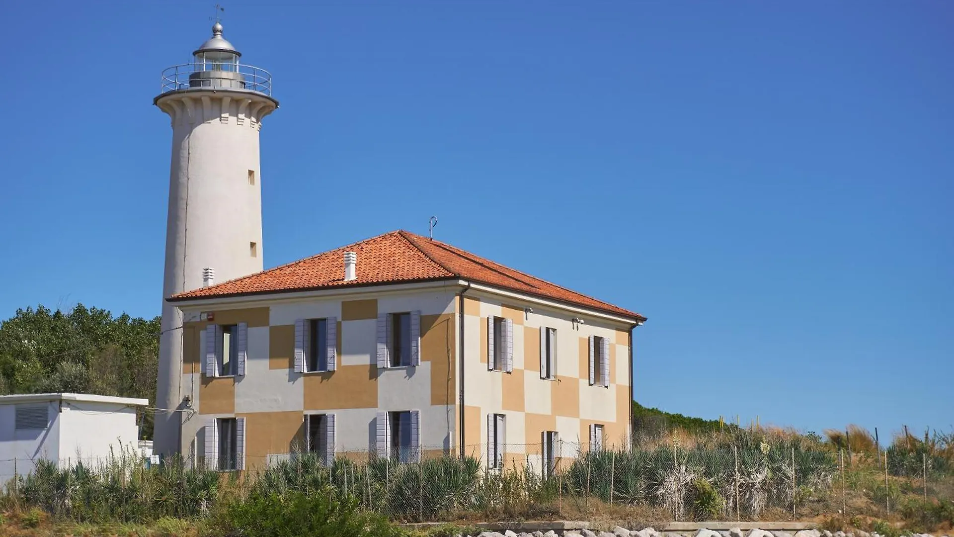 Comfort And Fun By The Pool - Beahost Bibione